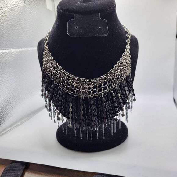 Unique Grunge Glam Floral Chainmaile Necklace - Picture 2 of 6